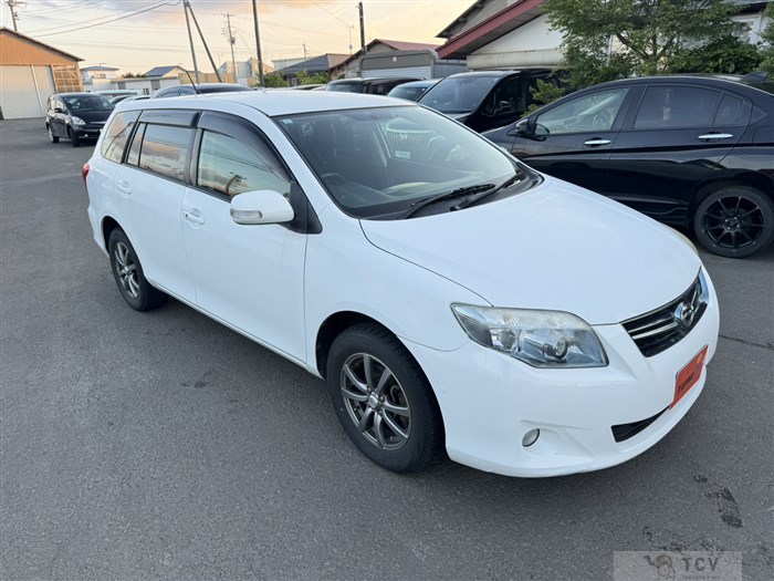 2011 Toyota Corolla Fielder