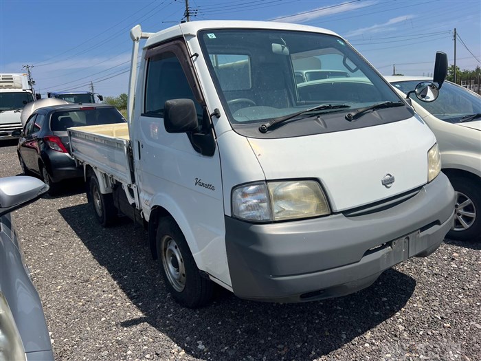 2000 Nissan Vanette Truck