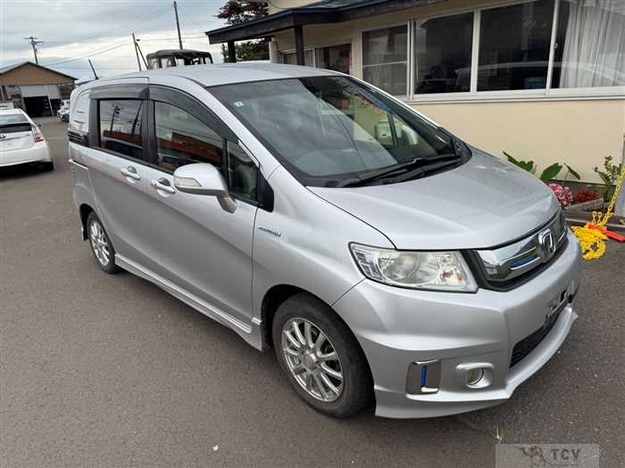 2014 Honda Freed Spike