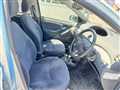 2004 Toyota Vitz