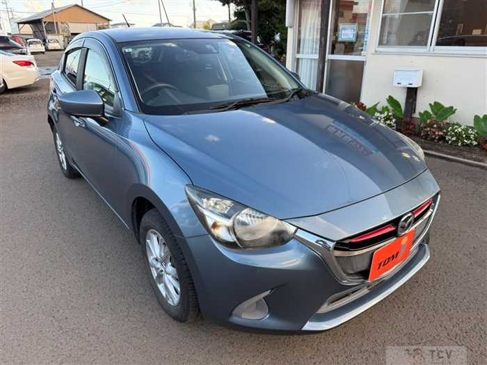 2015 Mazda Demio