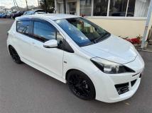 2015 Toyota Vitz