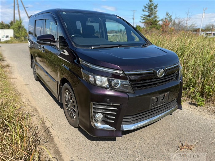 2015 Toyota Voxy