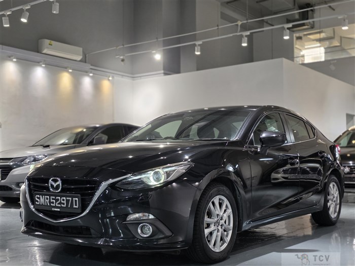 2015 Mazda Axela