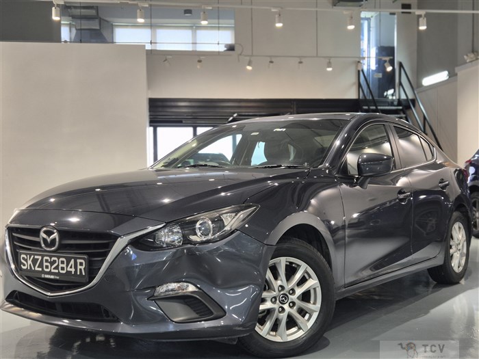 2016 Mazda Axela
