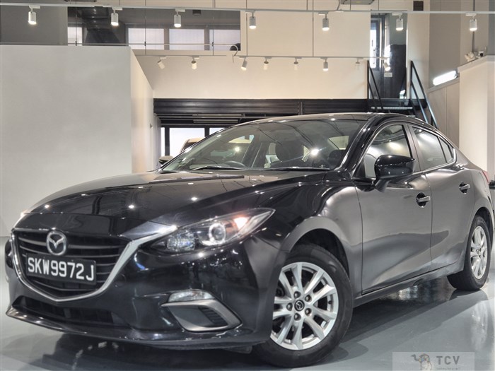 2015 Mazda Axela