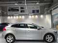 2016 Volvo V40