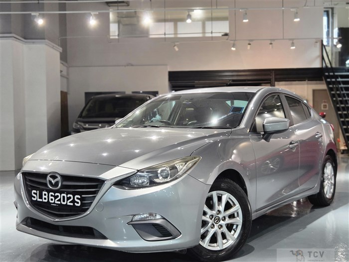 2016 Mazda Axela