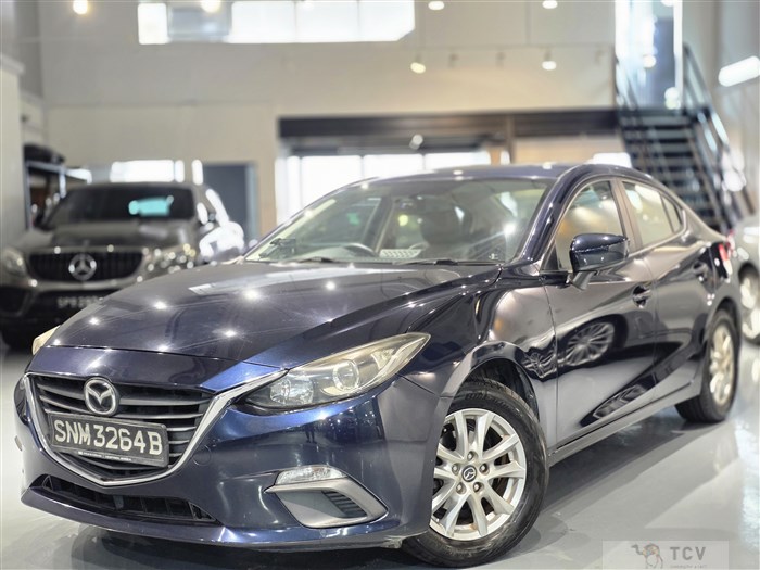 2016 Mazda Axela