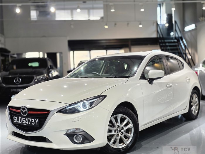 2016 Mazda Axela