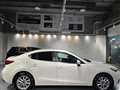 2016 Mazda Axela