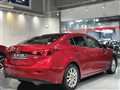 2016 Mazda Axela
