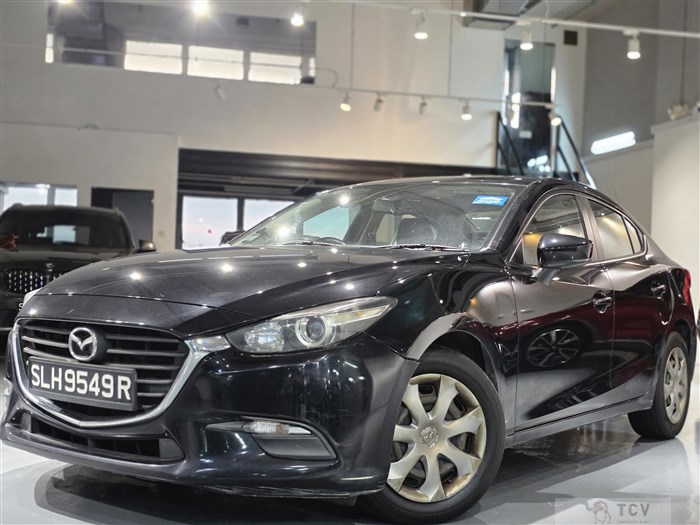 2016 Mazda Axela