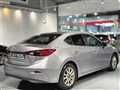 2016 Mazda Axela