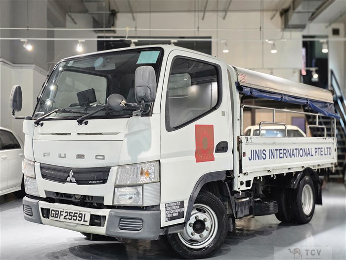 2016 Mitsubishi Canter