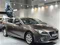 2016 Mazda Axela