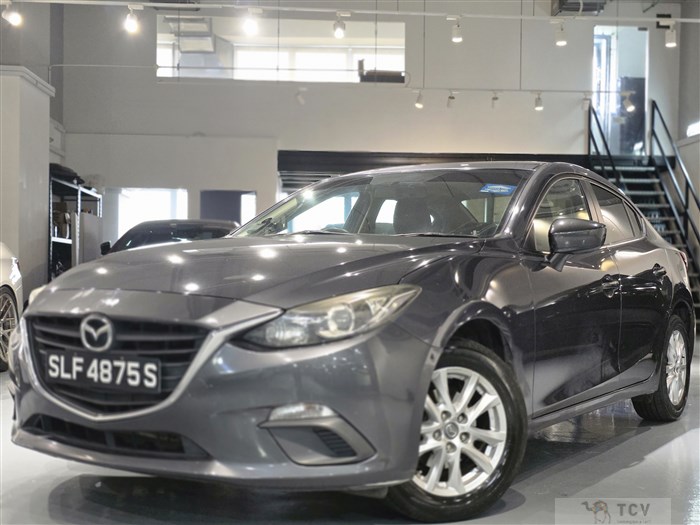2016 Mazda Axela