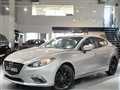 2016 Mazda Axela