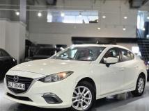 2016 Mazda Axela