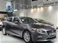 2016 Mazda Axela