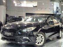 2016 Mazda Axela