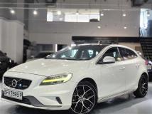 2017 Volvo V40