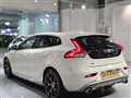 2017 Volvo V40