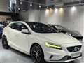2017 Volvo V40
