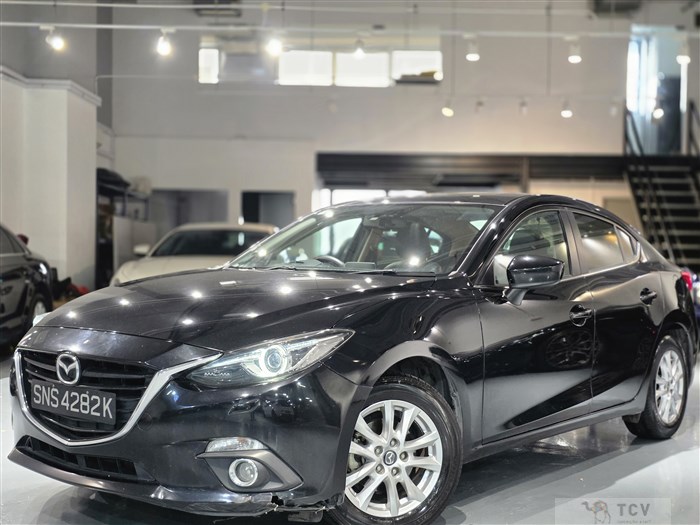 2016 Mazda Axela