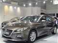 2016 Mazda Axela