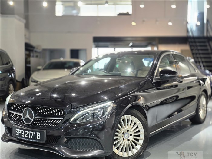 2016 Mercedes-Benz C-Class