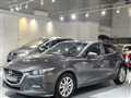 2017 Mazda Axela