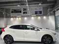 2016 Volvo V40