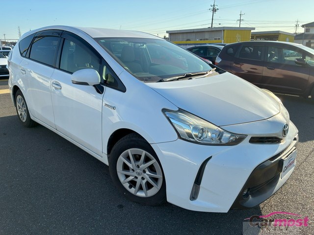 2014 Toyota PRIUS α