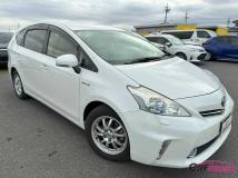 2012 Toyota PRIUS α