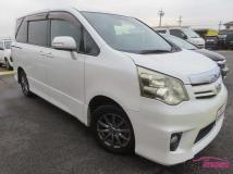 2011 Toyota Noah