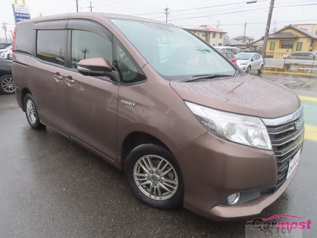 2017 Toyota Noah