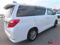 2013 Toyota Alphard Hybrid