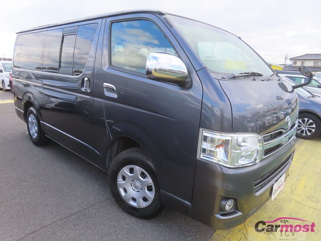 2011 Toyota Hiace Van