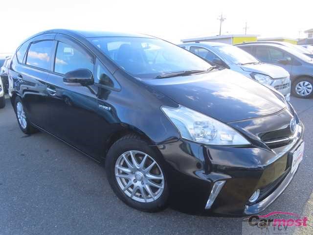 2013 Toyota PRIUS α