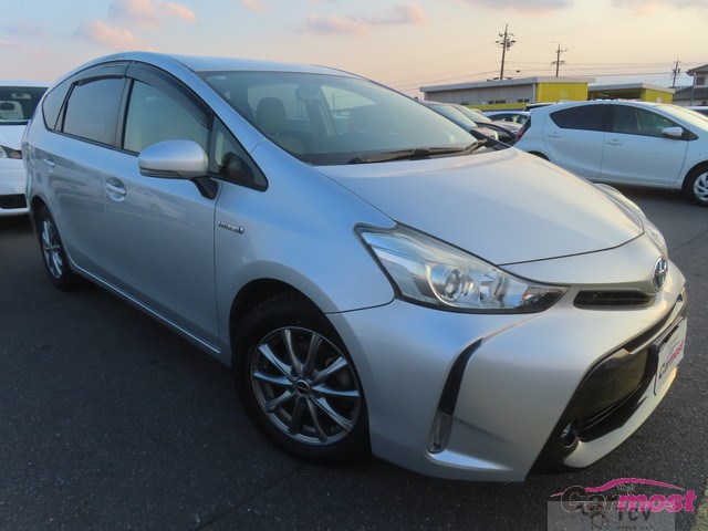 2014 Toyota PRIUS α