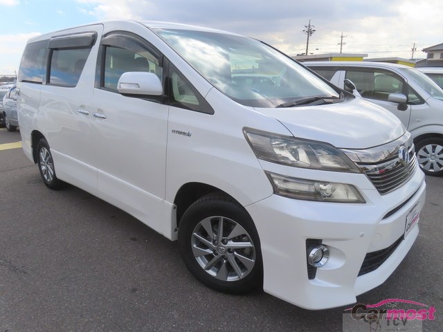2012 Toyota Vellfire