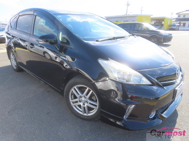 2012 Toyota PRIUS α