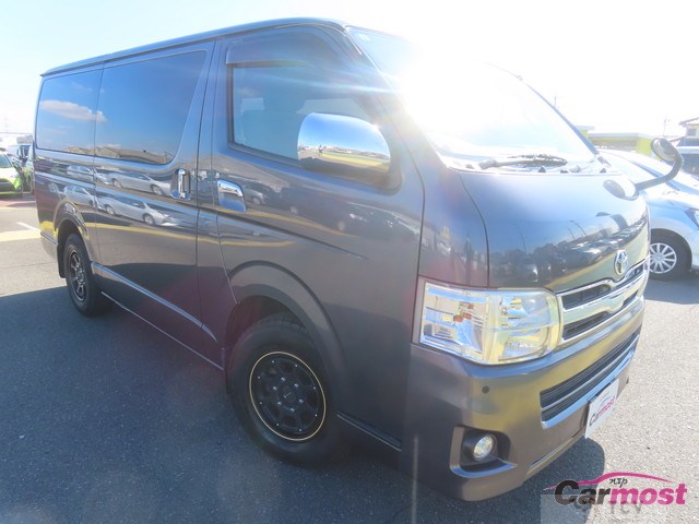 2011 Toyota Hiace Van