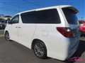 2013 Toyota Alphard