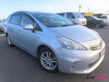 2013 Toyota PRIUS α