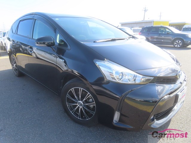 2017 Toyota PRIUS α