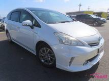 2014 Toyota PRIUS α