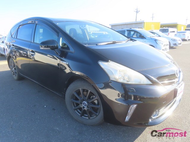 2013 Toyota PRIUS α