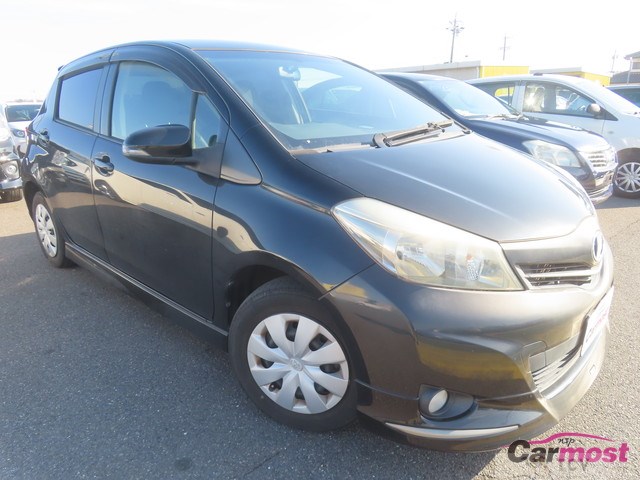 2013 Toyota Vitz